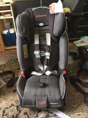闲置9成新婴幼儿汽车座椅 Car Seat